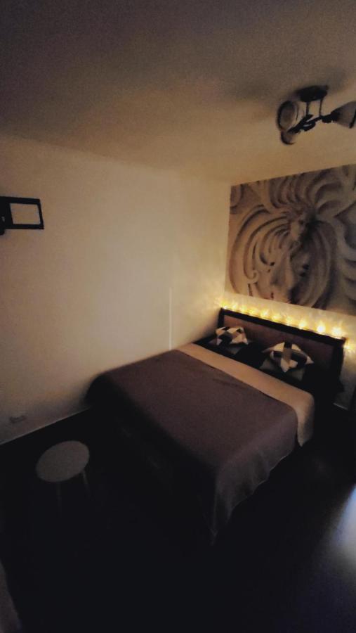 Two Bedroom Aparthotel With Garden View Bucareste Exterior foto