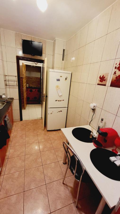 Two Bedroom Aparthotel With Garden View Bucareste Exterior foto
